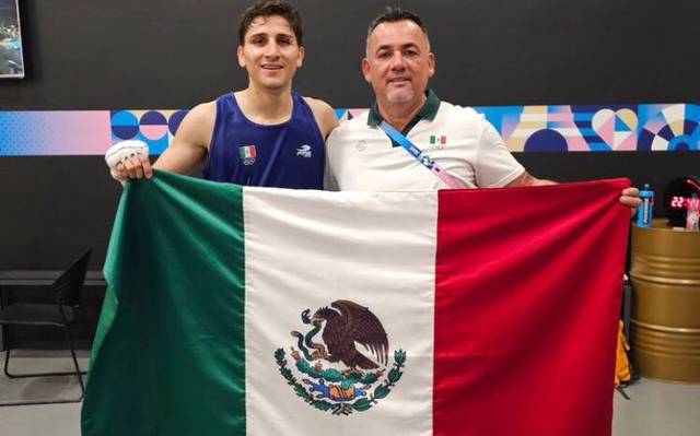 Marco Verde y su entrenador Radamés Hernández